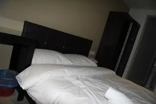 Swing & Pillows - Kl Pekeliling Kuala Lumpur 2*,
