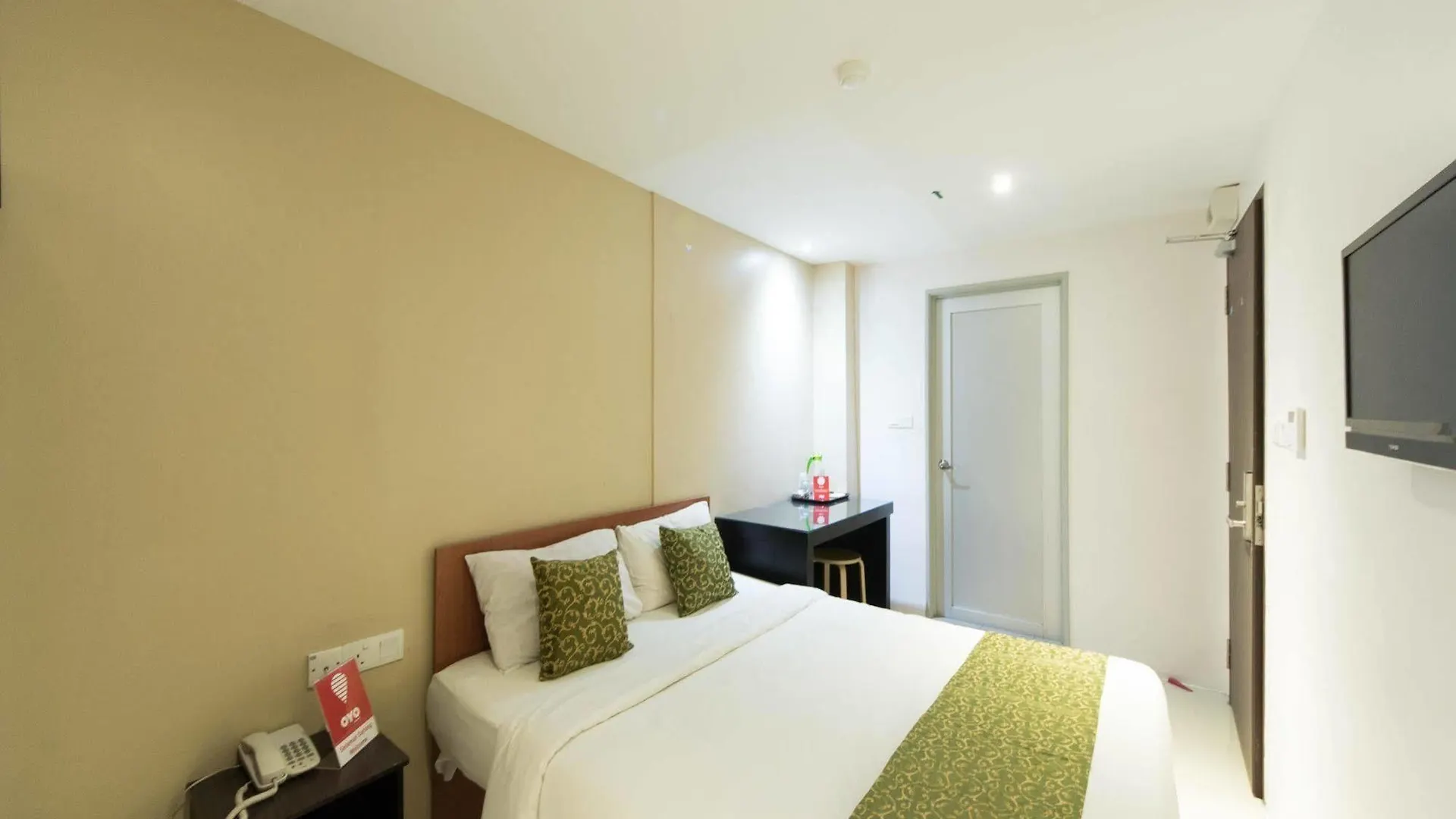 Swing & Pillows - Kl Pekeliling Kuala Lumpur