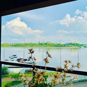 Hotel R&f Princess Cove By Homefort Johor Bahru