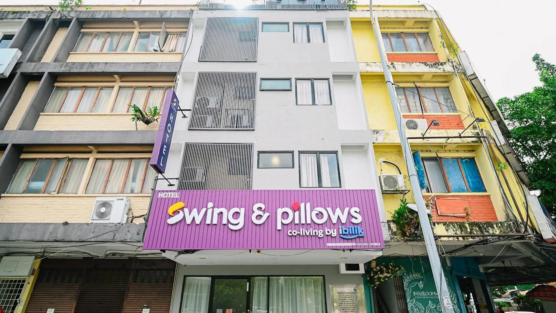 Swing & Pillows - Kl Pekeliling Kuala Lumpur