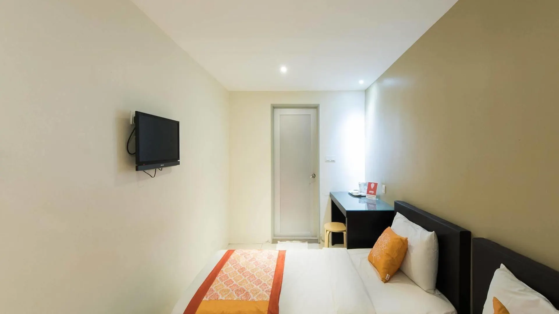 Swing & Pillows - Kl Pekeliling Kuala Lumpur